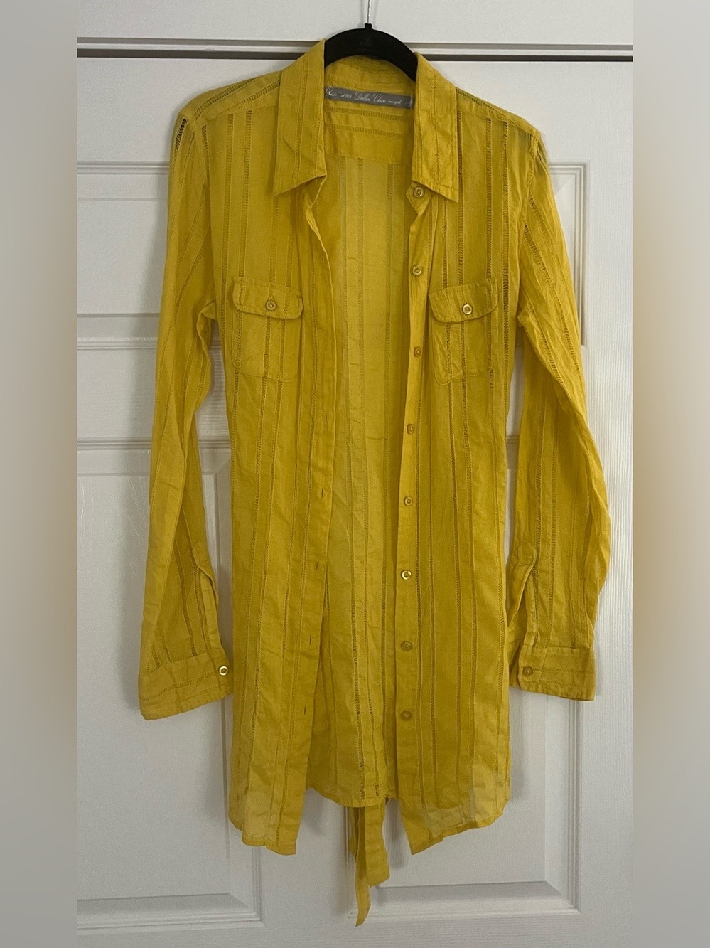 Women’s Lightweight Longline Airy Shirt in Mustard Yellow
